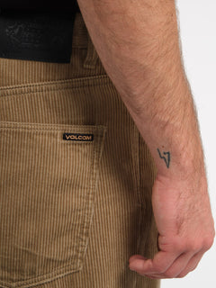 Pantalón de Pana Billow Tapered - Khaki