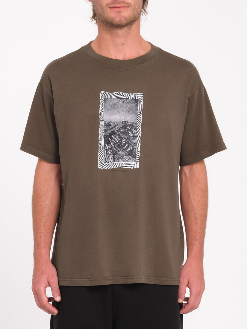 Camiseta Iguchi Valley - Dark Earth